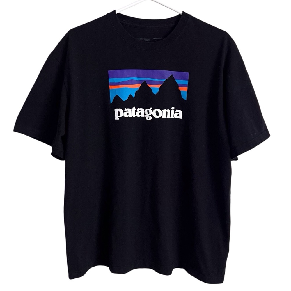 Patagonia Men’s Black P-6 Logo Tee Responsibili-tee Gorpcore Outdoor Medium